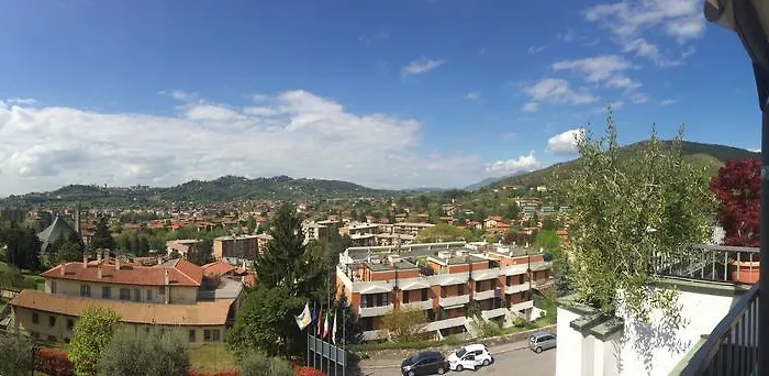 Auberge de jeunesse Di Bergamo *