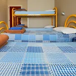 Di Bergamo Hostel *